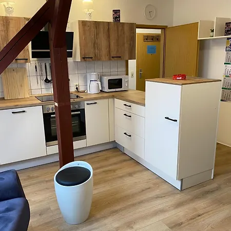 Wieko Leibnizstr. H1, Dg Rechts Плауэн